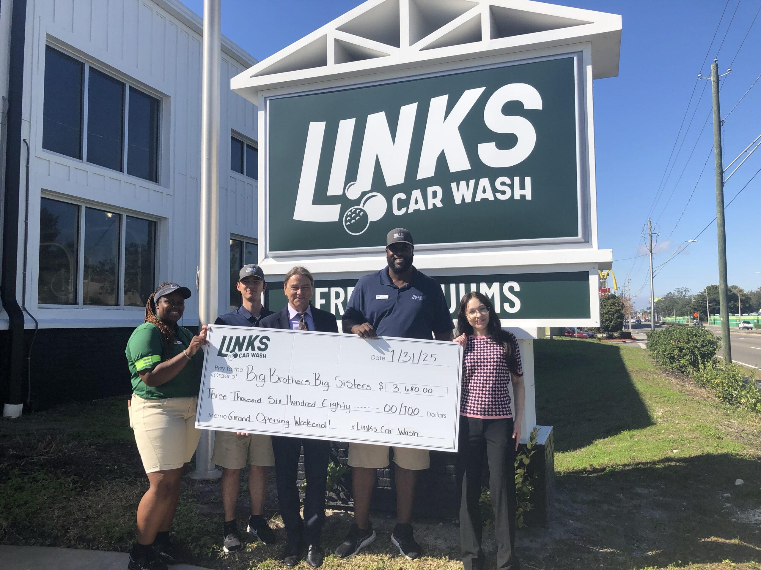 Links Car Wash Raises $3,680 for Big Brothers Big Sisters